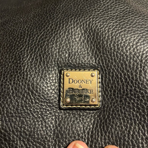 Dooney & Bourke EUC Black Saffiano Leather Hobo Shoulder Bag - Picture 16 of 16